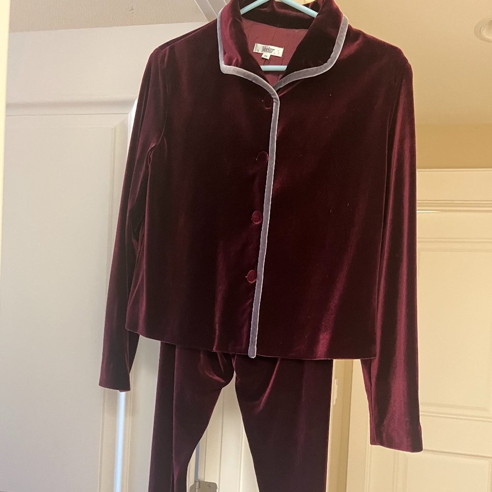 Dark Burgundy Velvet Jacket & Pants Set (BRAND-NEW)